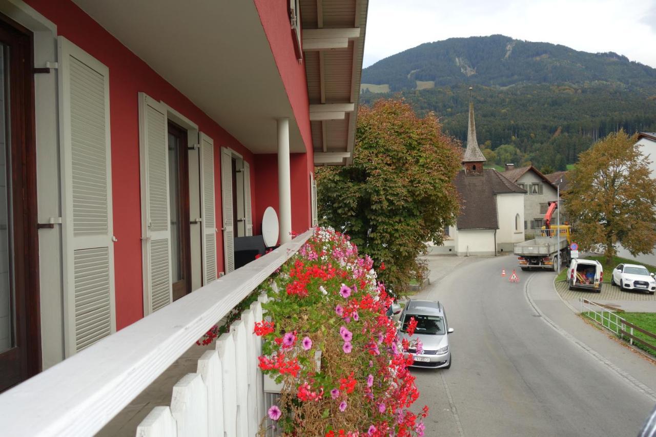 Wirtshaus Zum Stern Hotel Satteins ภายนอก รูปภาพ